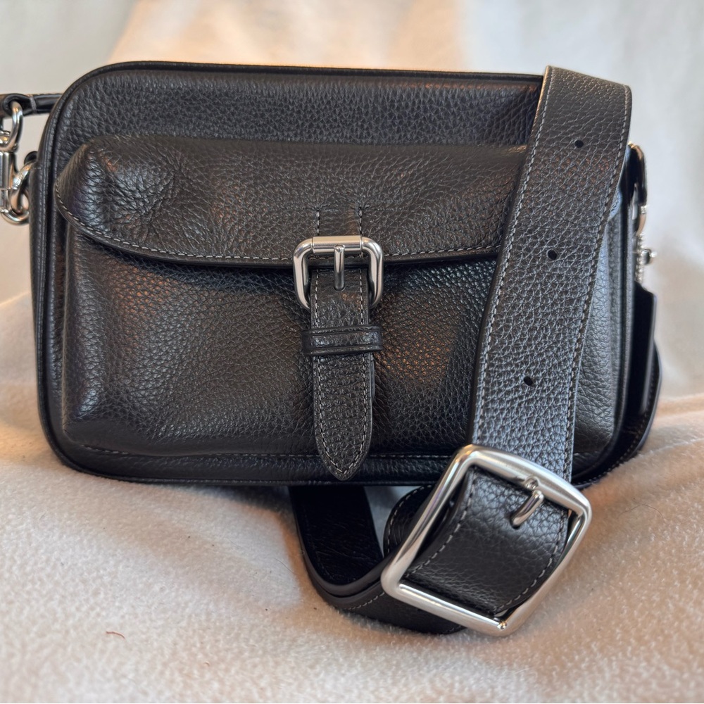 Coach Outlet Warner Crossbody